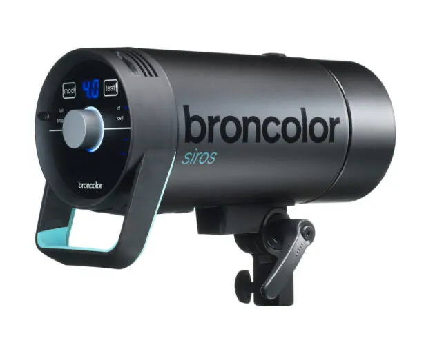 PhotoRobot podržava Broncolor Siros 400/800 WiFi/RFS2 serije svjetala.